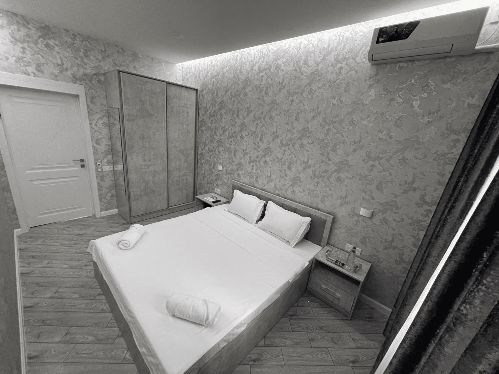 Revel Hotel Taskent Exterior foto